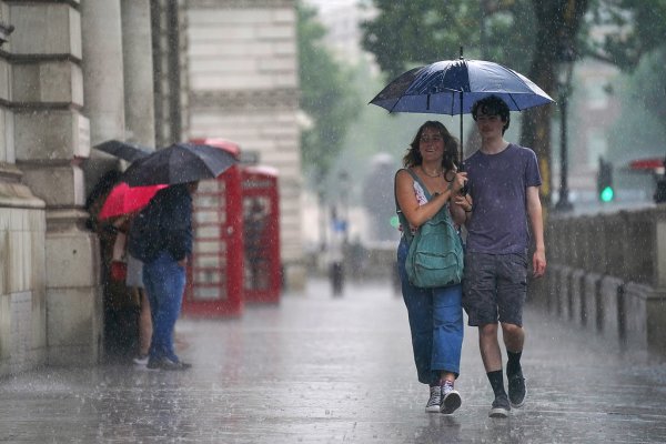 老品牌速配 英国气象局：气候变暖加剧 高温暴雨等极端天气已成“新常态”