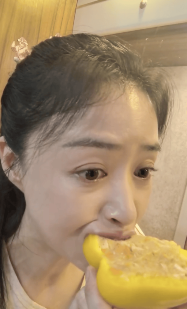 金财顺 蒋欣吃关晓彤同款彩椒碗 关晓彤立刻回复